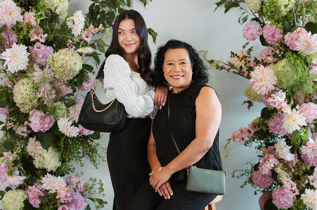 MUM'S THE WORD | Meet Teacher/Tiktoker Samantha and her mum Annie