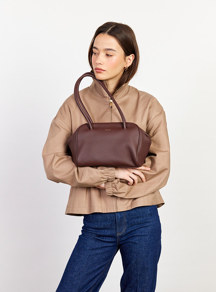 Isla Shoulder Bag