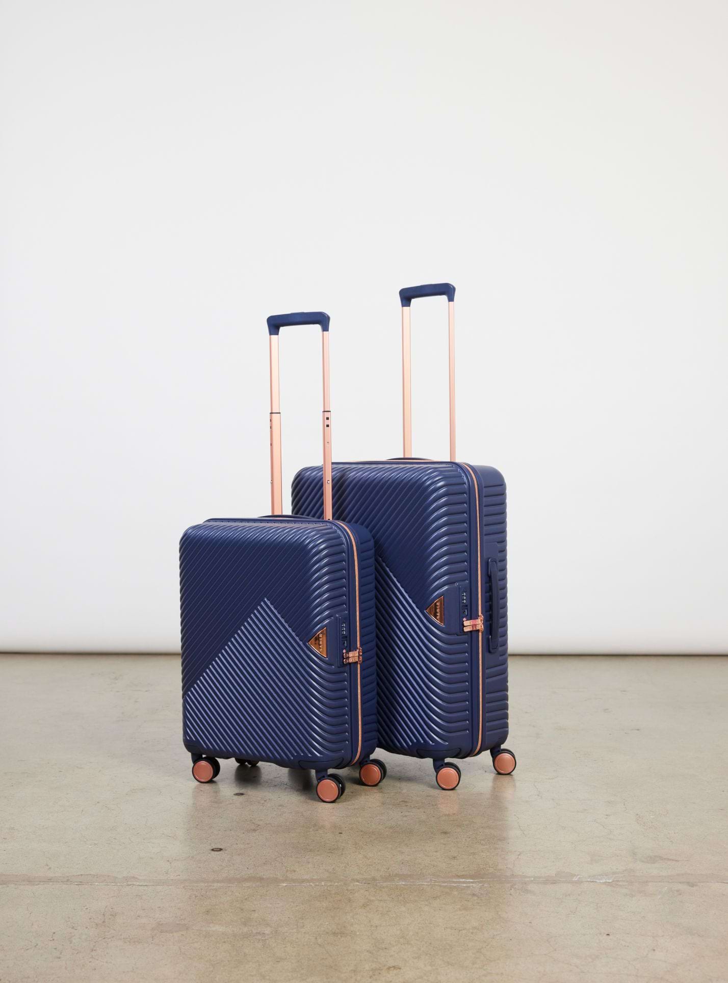 Suitcase Medium