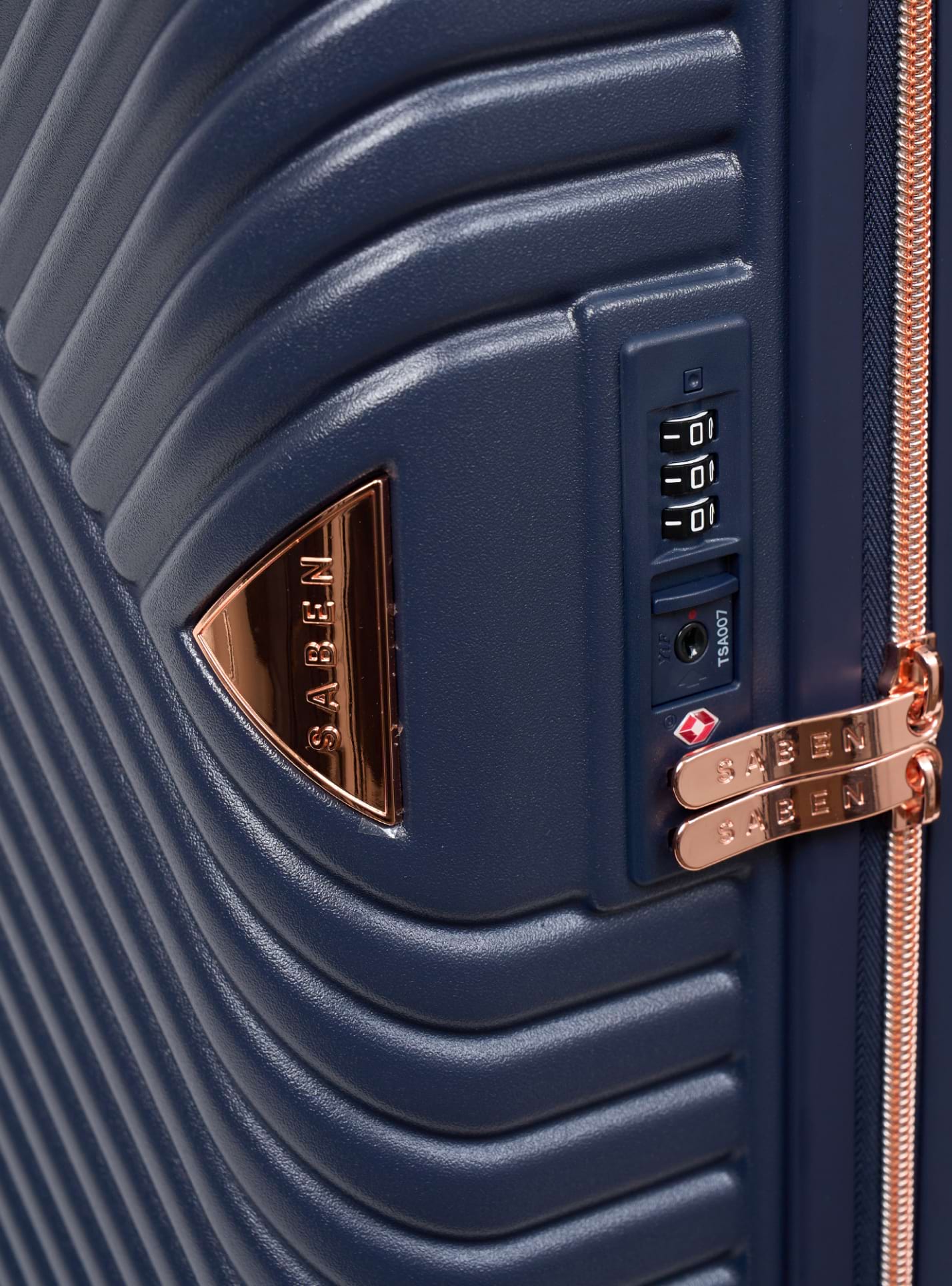 Suitcase Medium