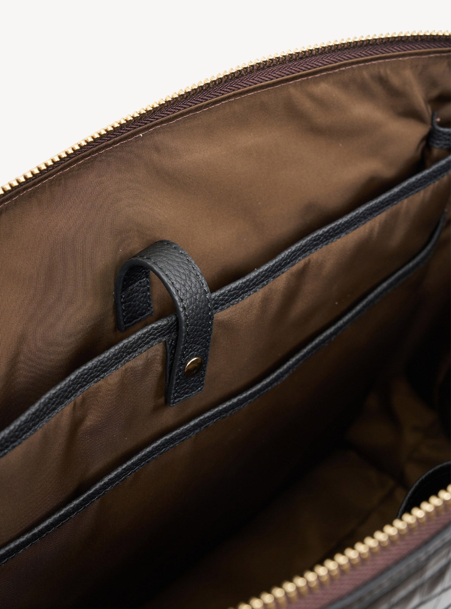 Milan Carry-All