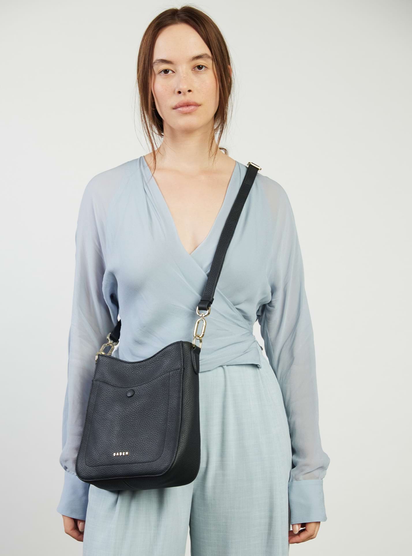 Rosie Shoulder Bag Black Pebble