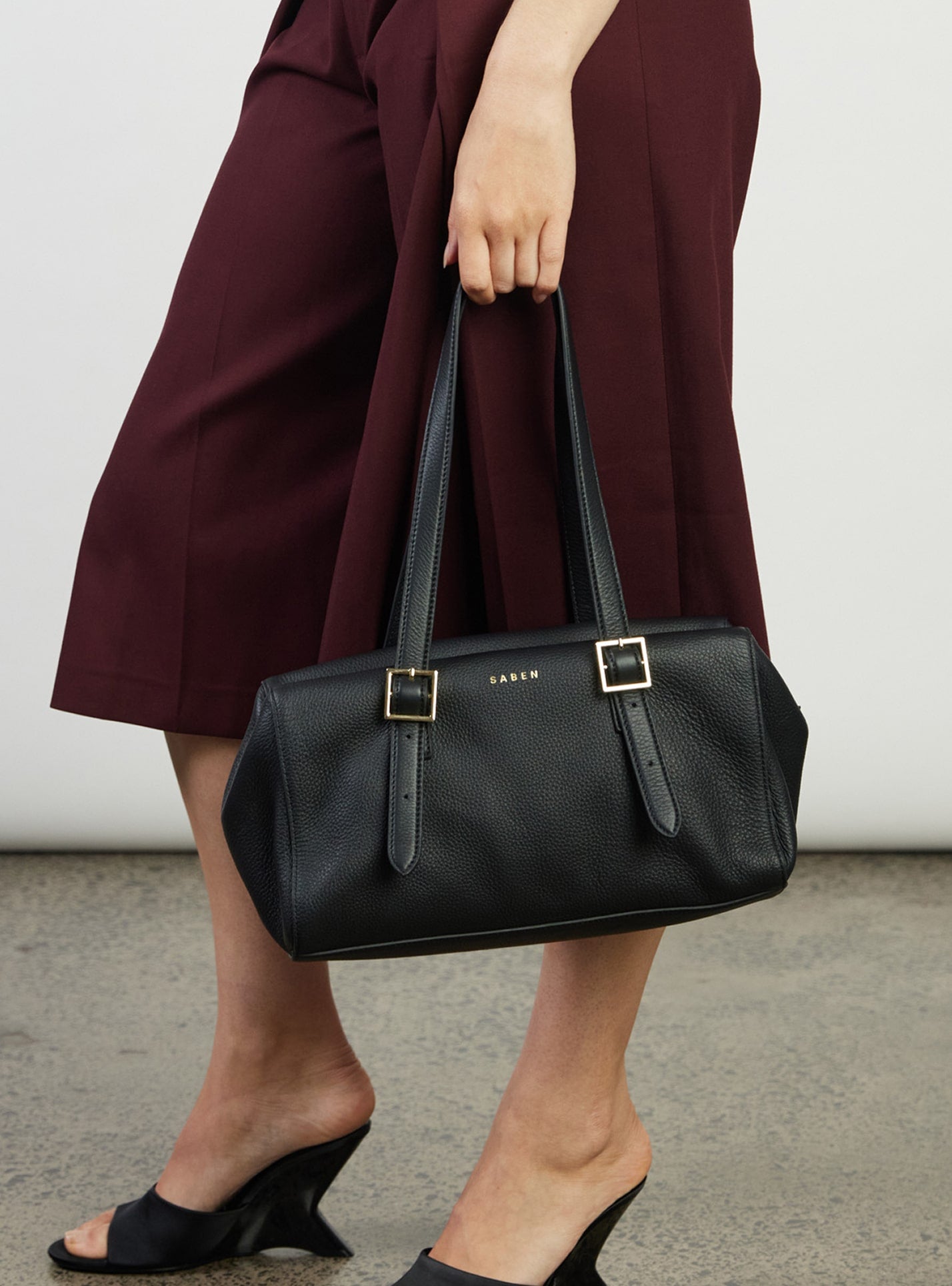 Addie Shoulder Bag Black Luxe