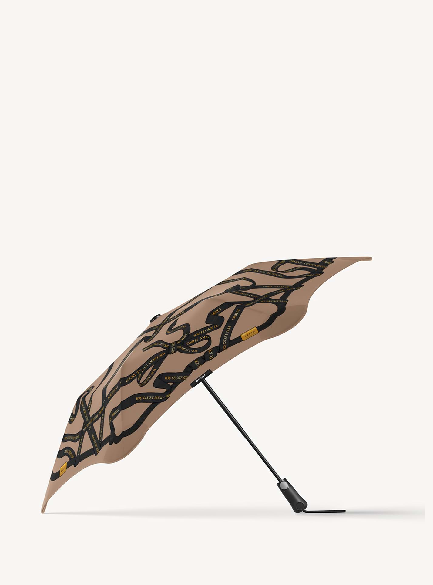 Saben x Blunt Umbrella Tea Ribbon Print