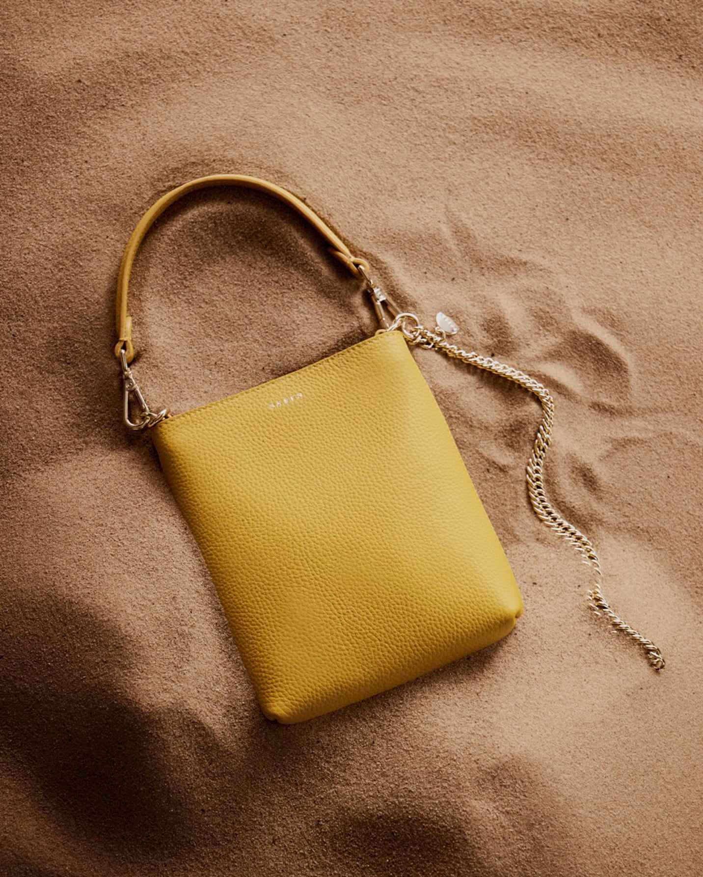 MIRAGE SS25 Collection 