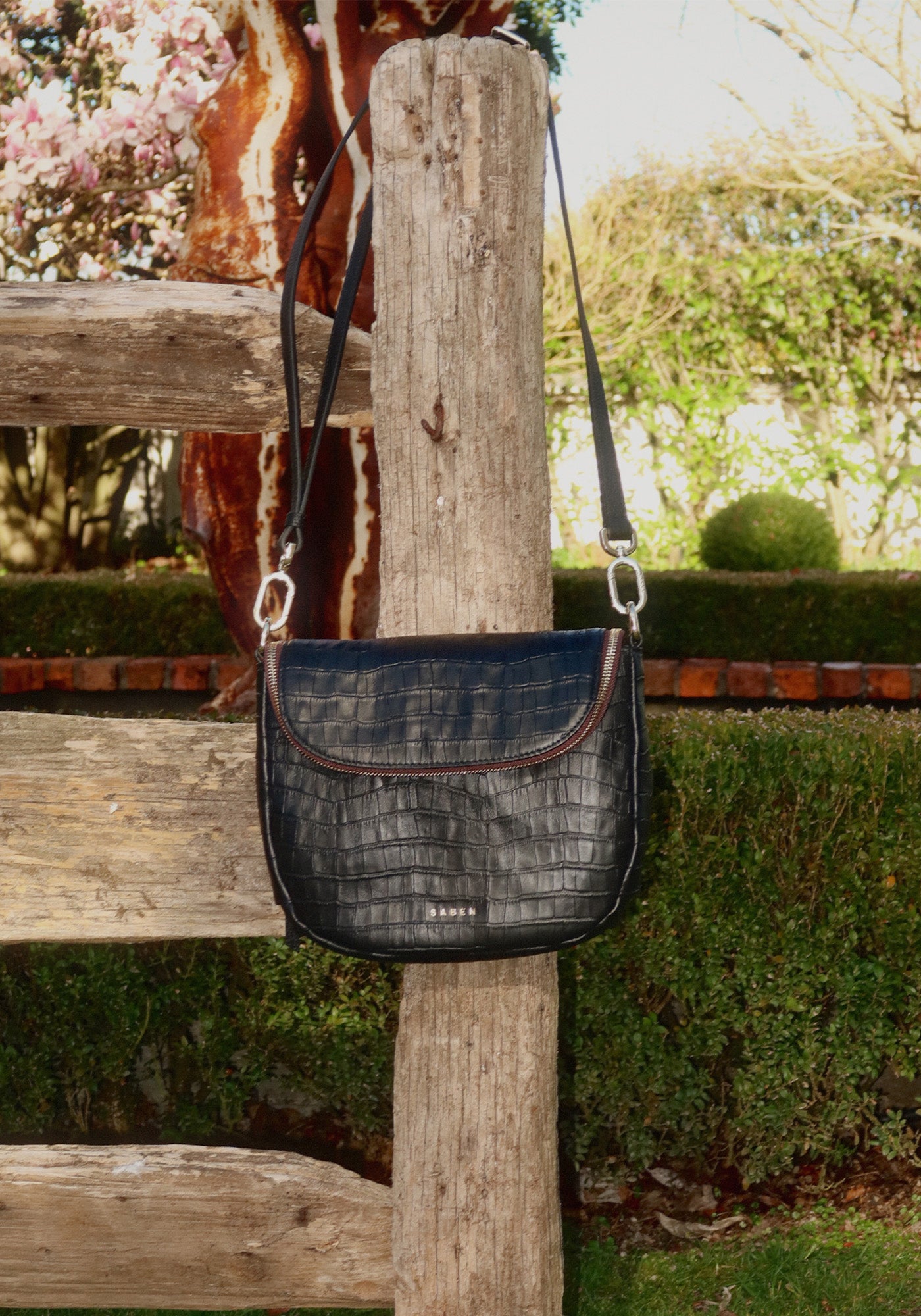 Fifi Crossbody