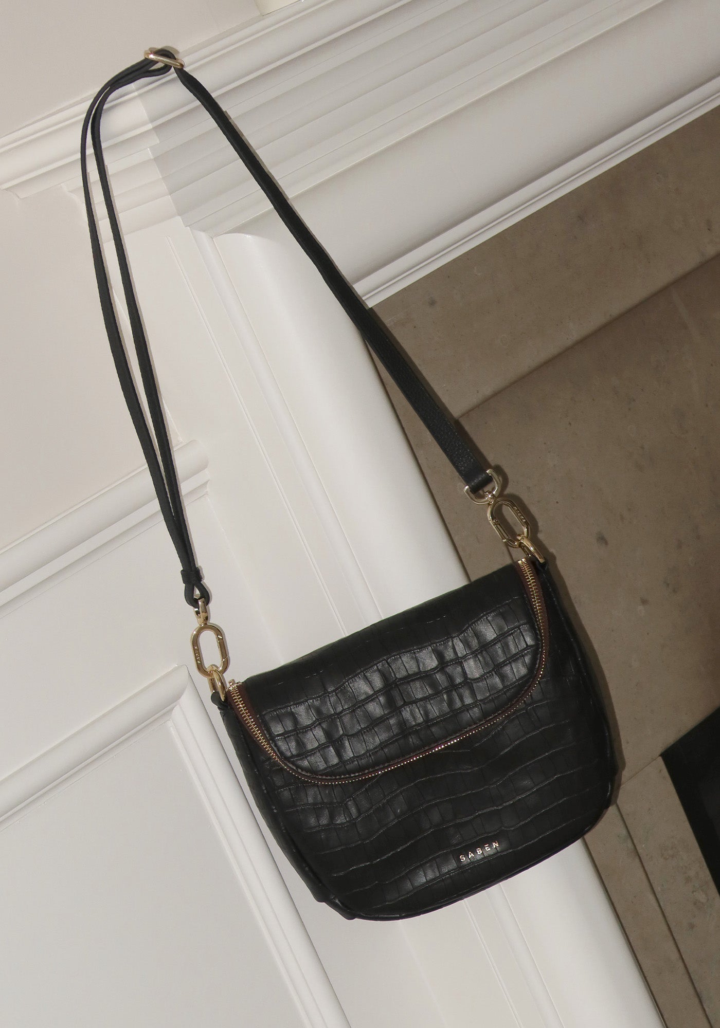 Fifi Crossbody