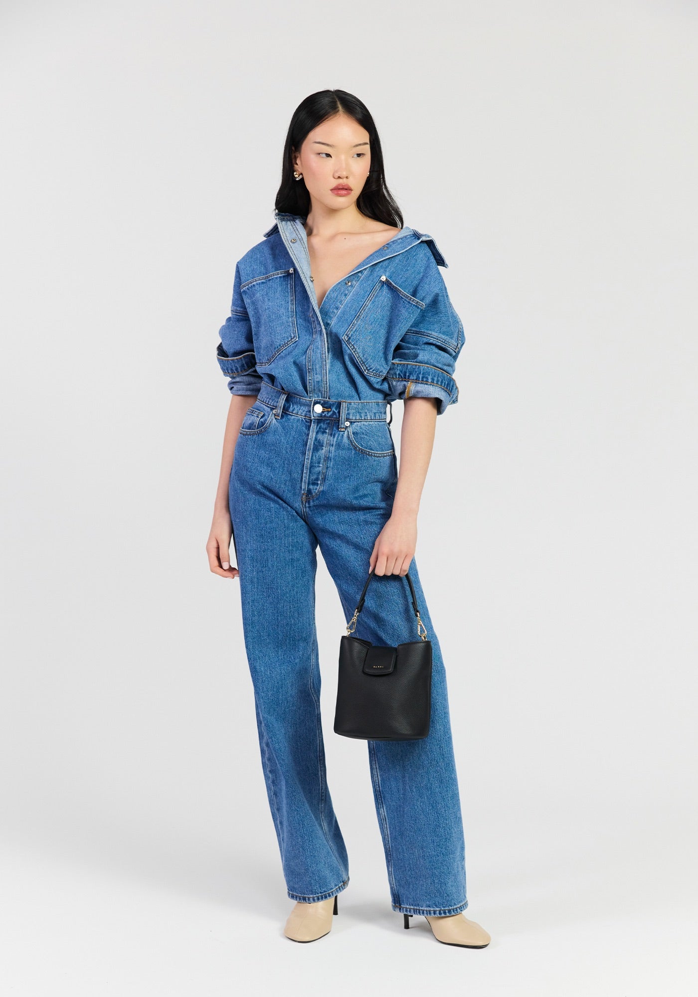Leo Crossbody