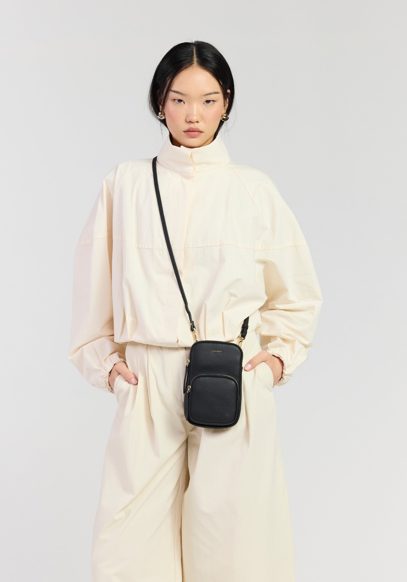 Nikko Luxe Pocket Phone Sling