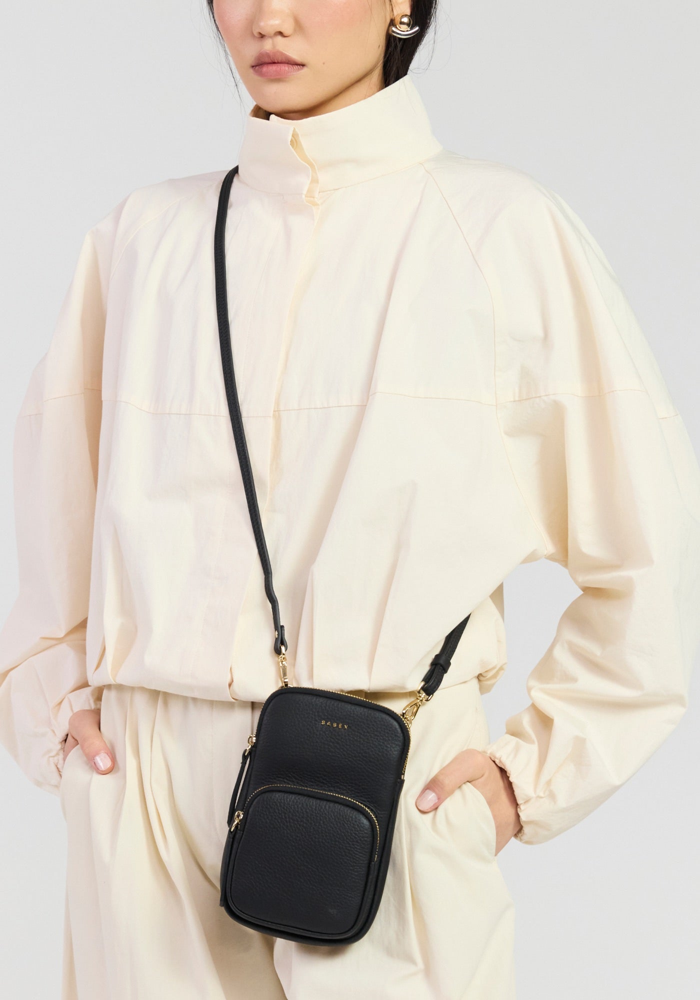 Nikko Luxe Pocket Phone Sling