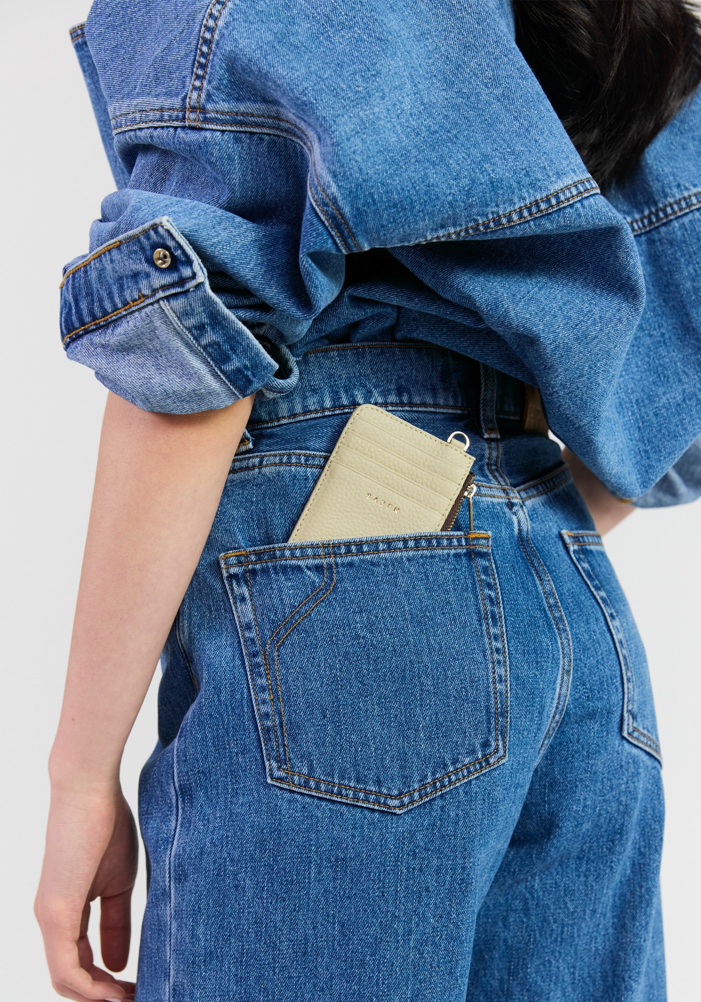 Winona Card Holder