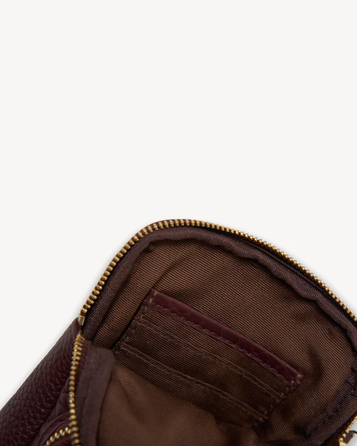 Nikko Pocket Phone Sling Merlot Bubble
