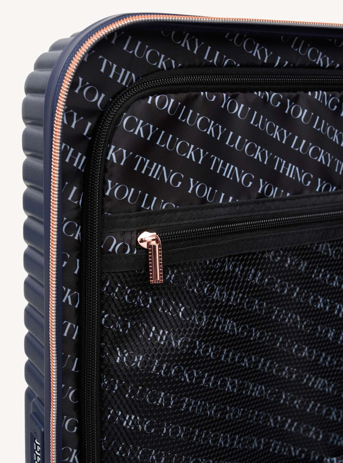 Suitcase Medium
